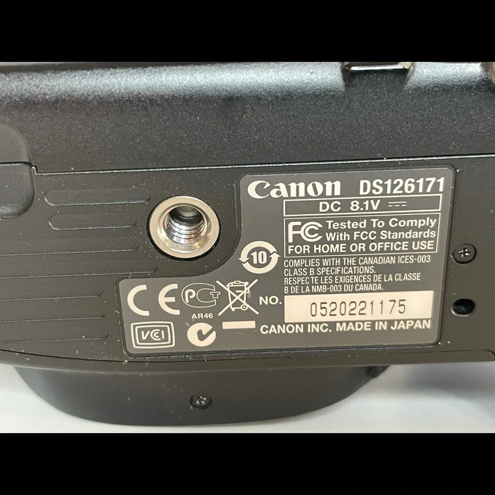 CANON EOS 40D DS126171 DC 8.1V DIGITAL CAMERA (G1) **FOR PARTS ONLY**